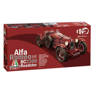 Italeri Alfa Romeo 8C 2300 Roadster (1:12)