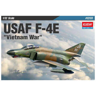 Academy McDonell F-4E USAF Vietnam War (1:32)